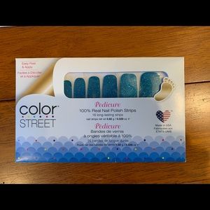 Colorstreet real polish mail wraps: pedicure